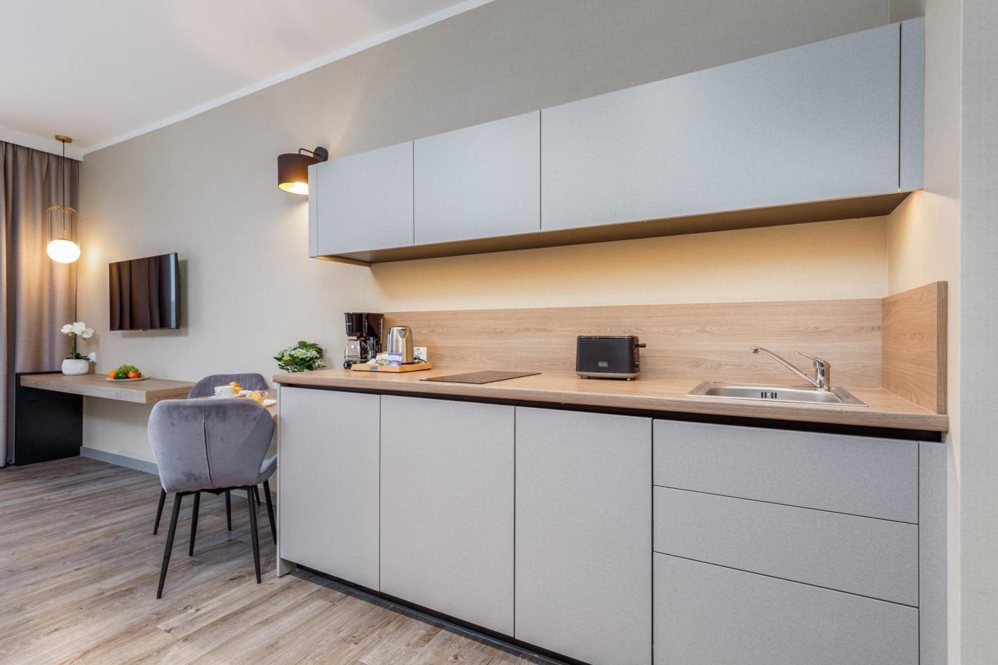 Bel Mare Holiday Apartments Near The Beach With Parking By Noclegi Renters Miedzyzdroje Eksteriør billede